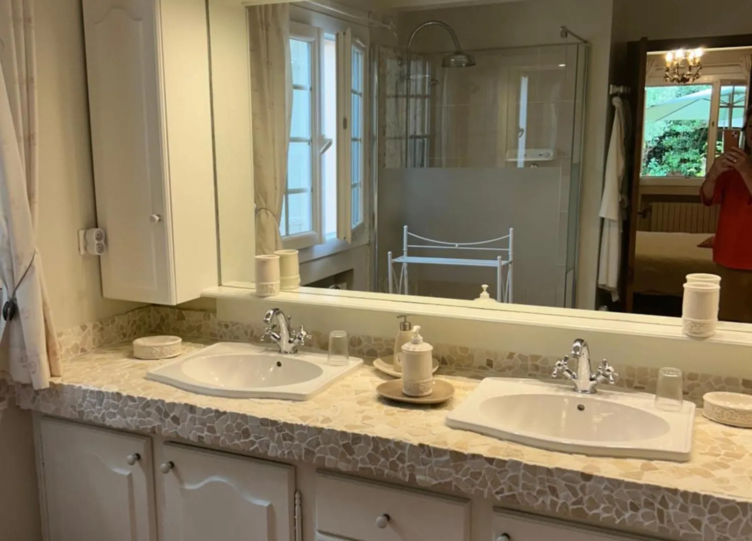 Bed & Breakfast La Villa Rosalie Ventabren France